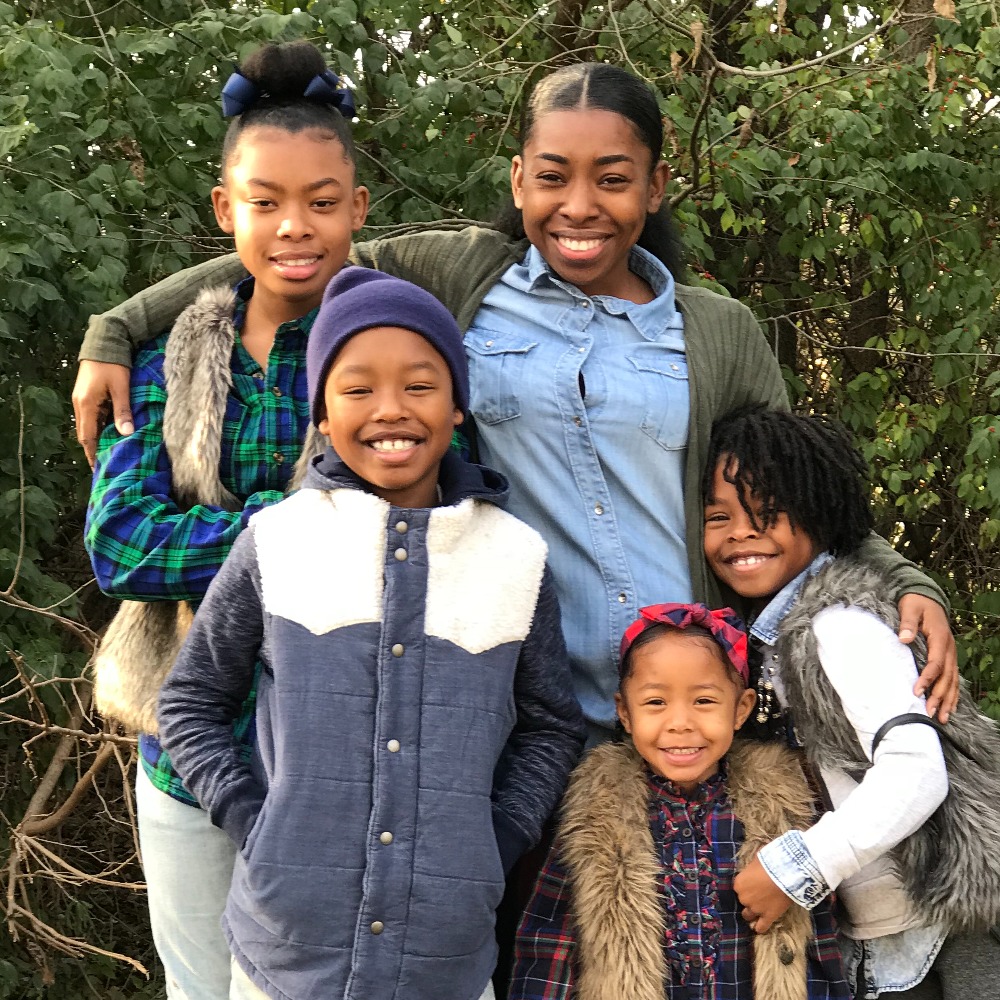 Meet your Posher, Tamisha